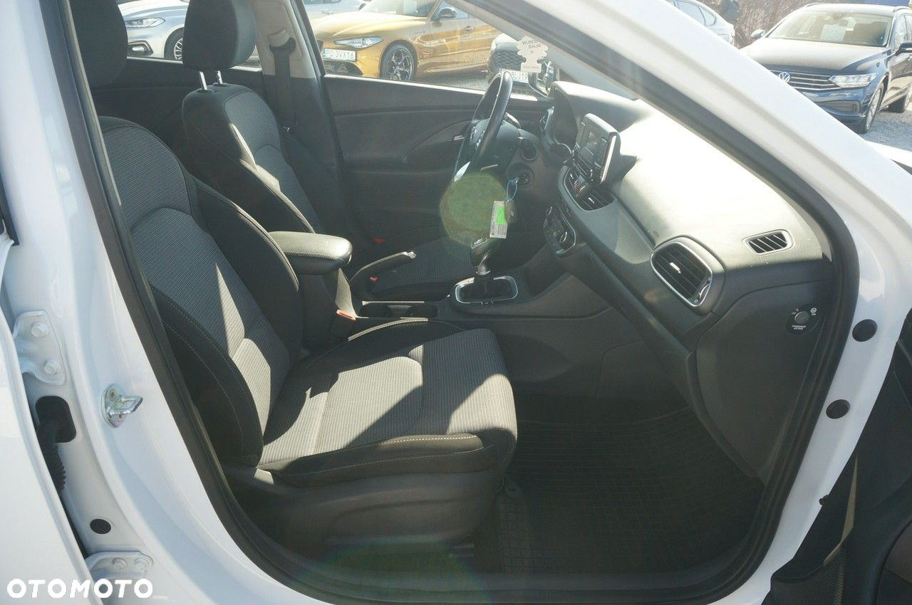 Hyundai i30 - 28