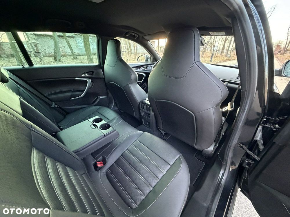 Opel Insignia - 33