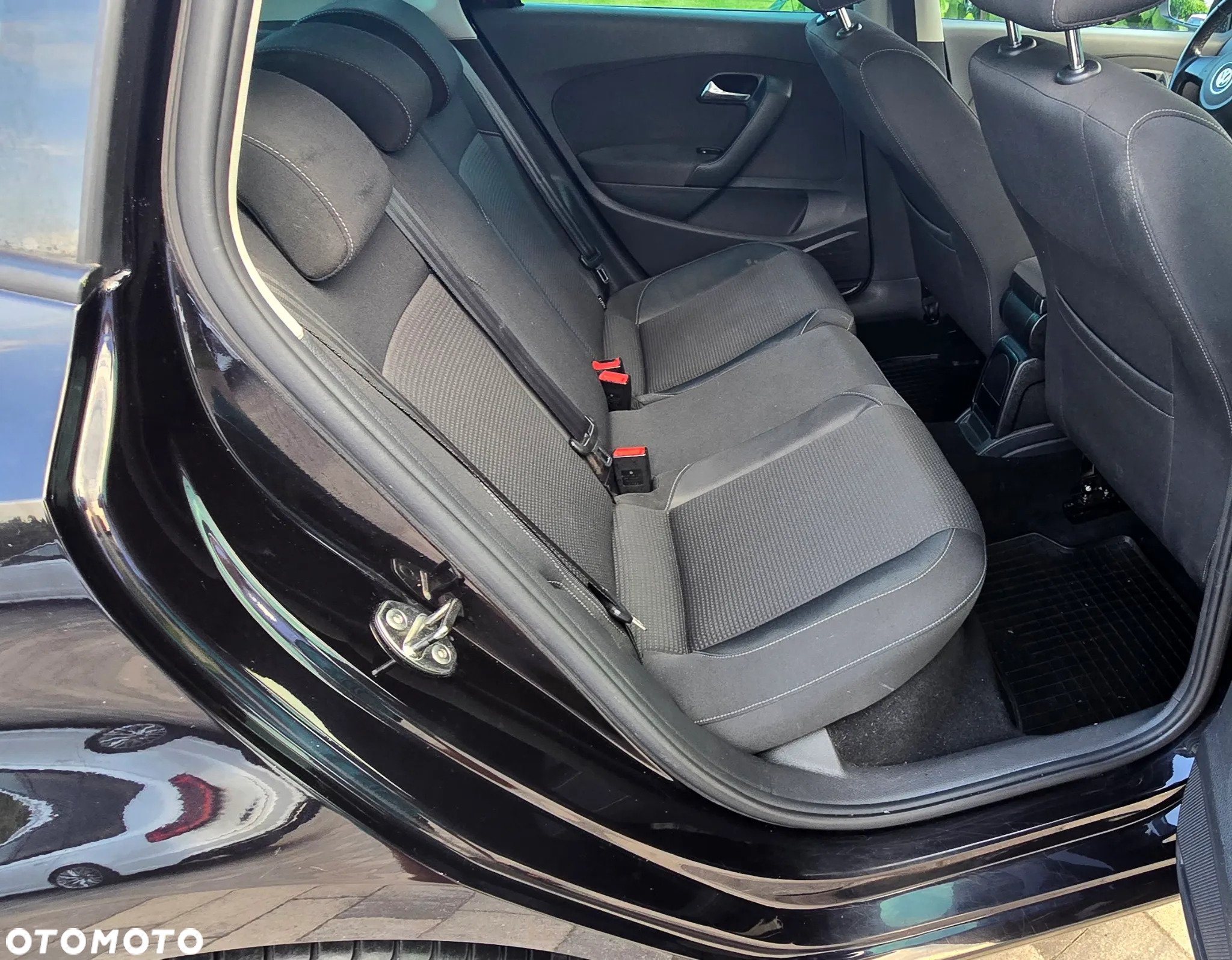 Volkswagen Polo 1.4 Highline - 24