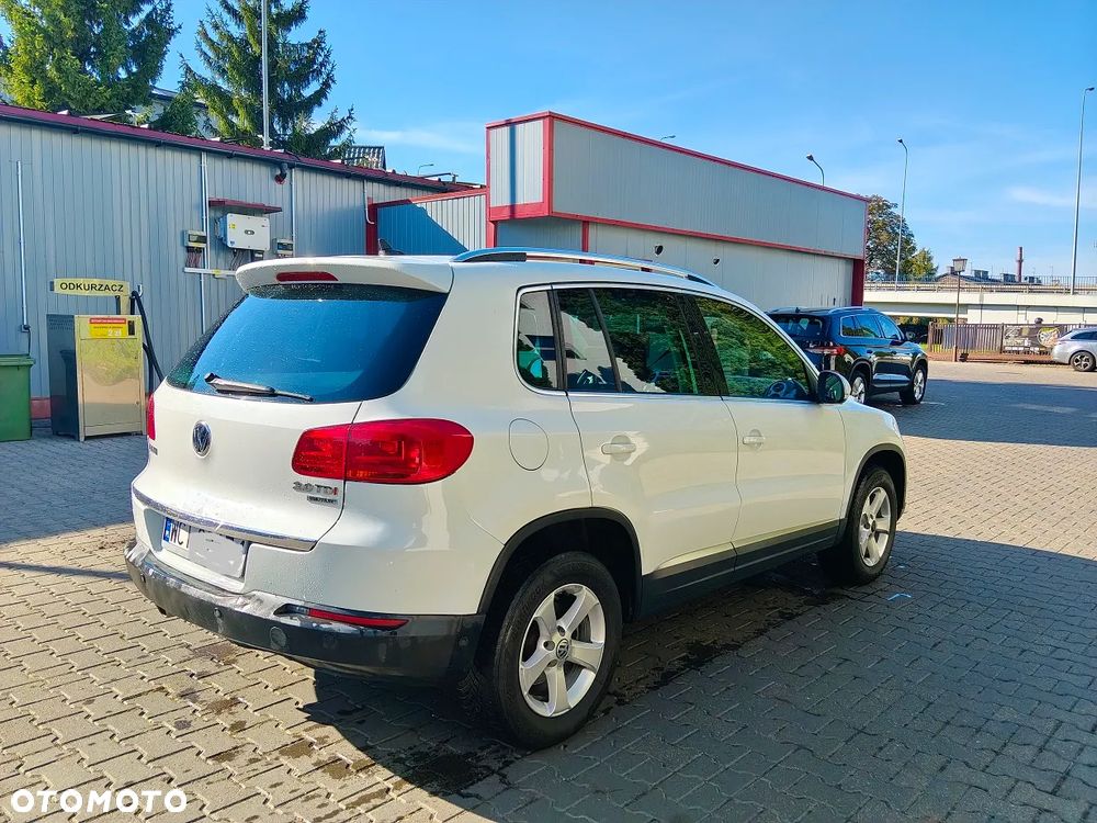 Volkswagen Tiguan 2.0 TDI 4Mot Sport&Style DSG - 4