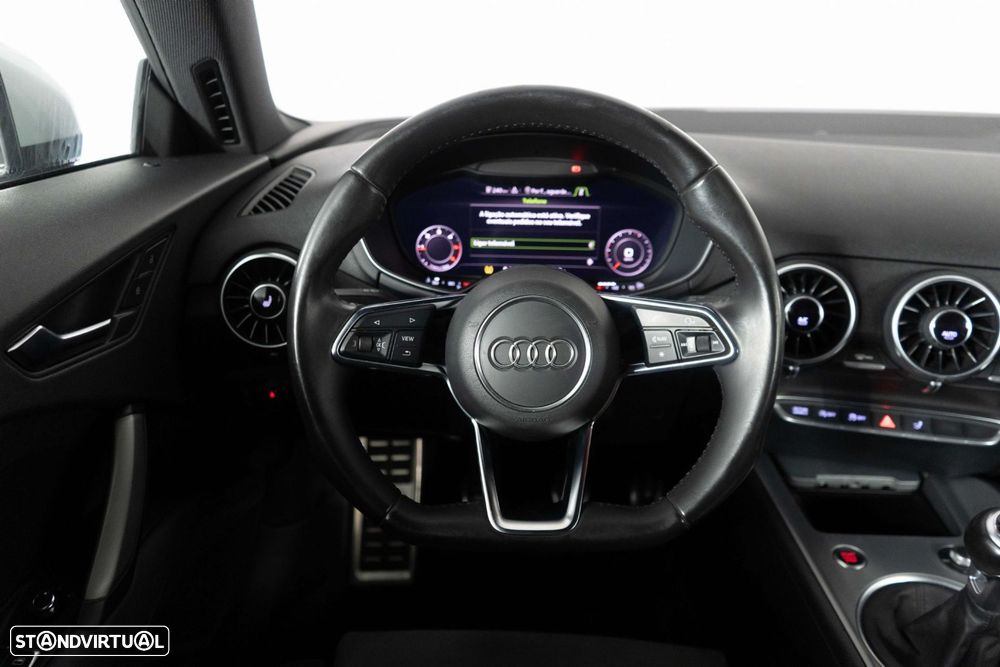Audi TT Coupé - 22
