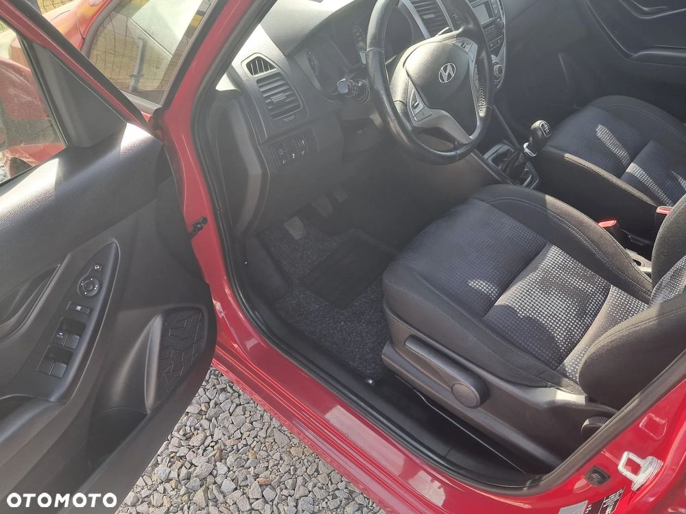 Hyundai ix20 1.4 UEFA EURO 2012 Edition - 5