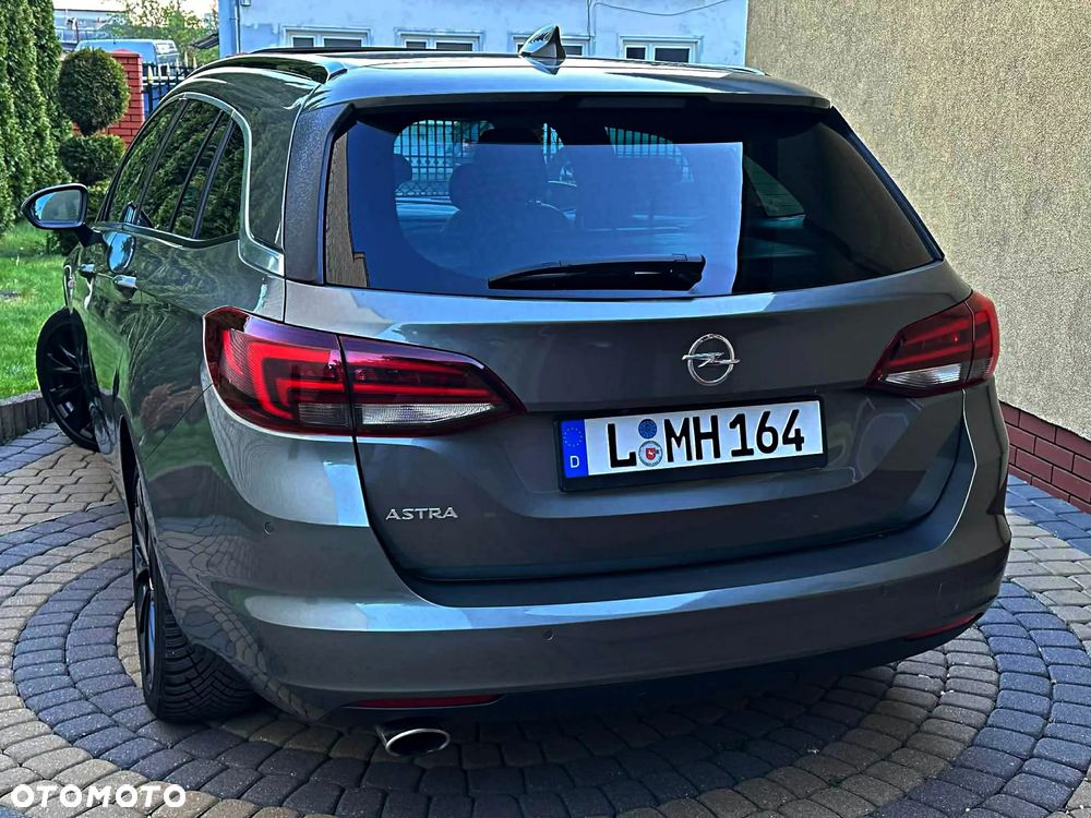 Opel Astra 1.6 CDTI Elite S&S - 8