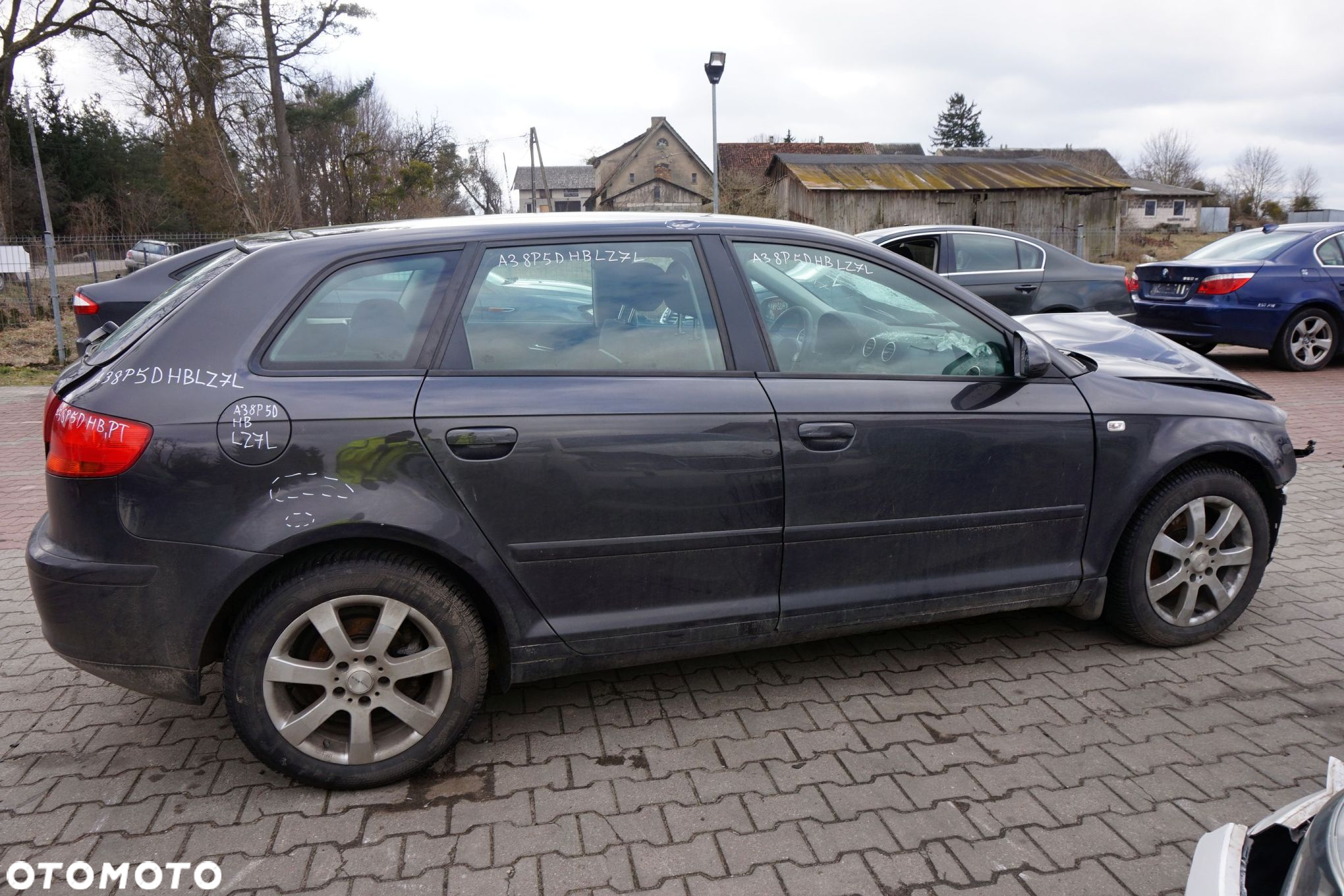 AUDI A3 8P 5D HB 2008 LZ7L 1.9 TDI BLS 105KM KBL SZARY na części - 6