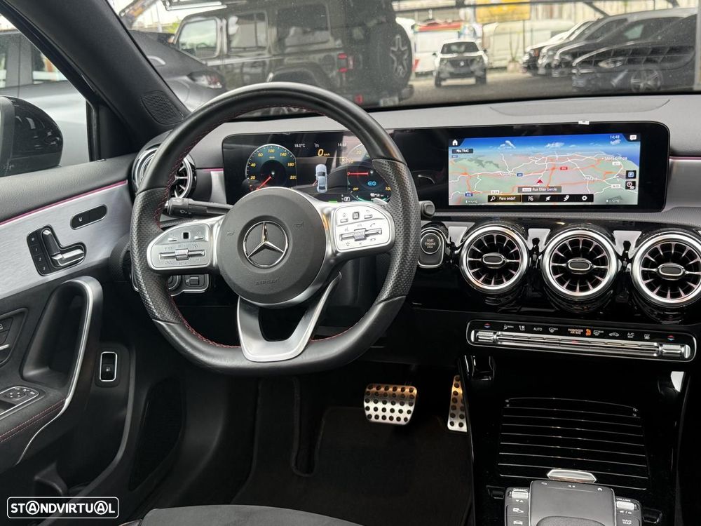 Mercedes-Benz A 250 Limousine e AMG Line - 42