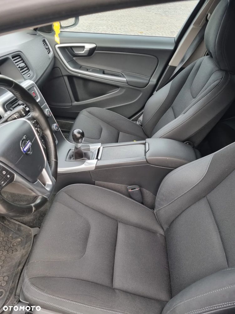 Volvo V60 D3 - 8
