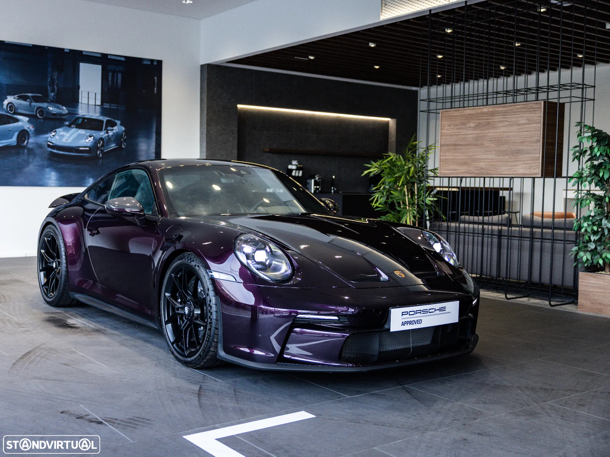 Porsche 911 (992) GT3 Touring Package - 7