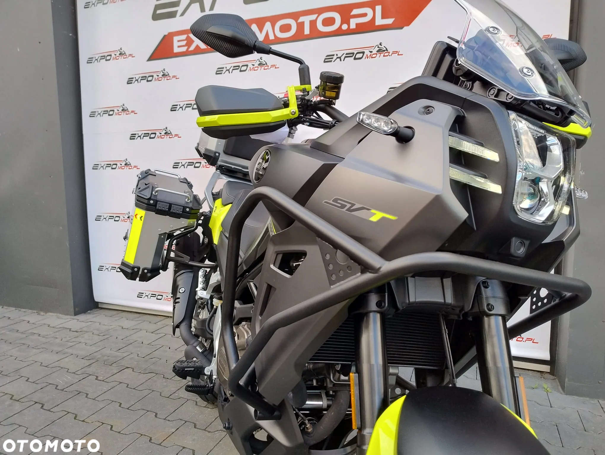 QJMOTOR SVT 650 - 5