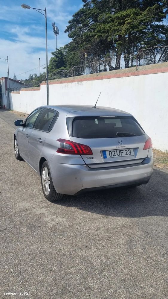 Peugeot 308 1.5 BlueHDi Active - 4