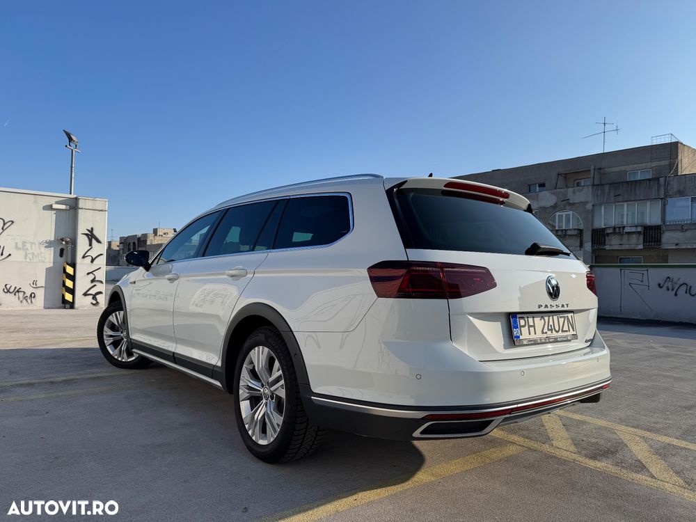 Volkswagen Passat Alltrack 2.0 TDI SCR DSG 4Motion - 7