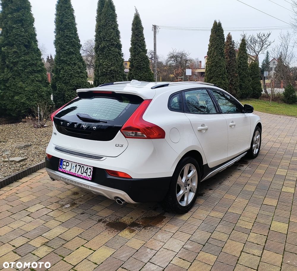 Volvo V40 D3 Drive-E Momentum - 17