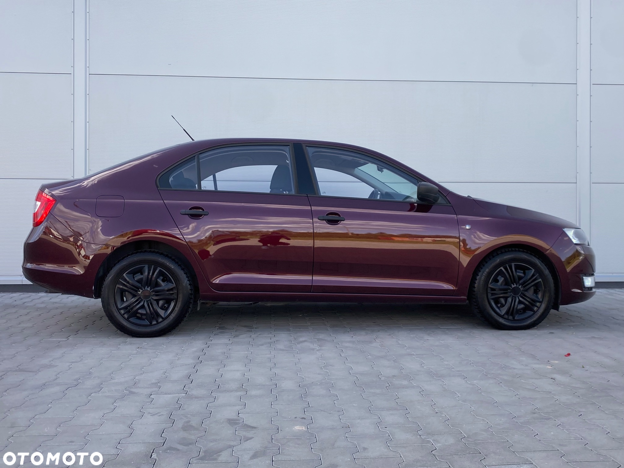 Skoda RAPID 1.2 TSI Ambition - 6