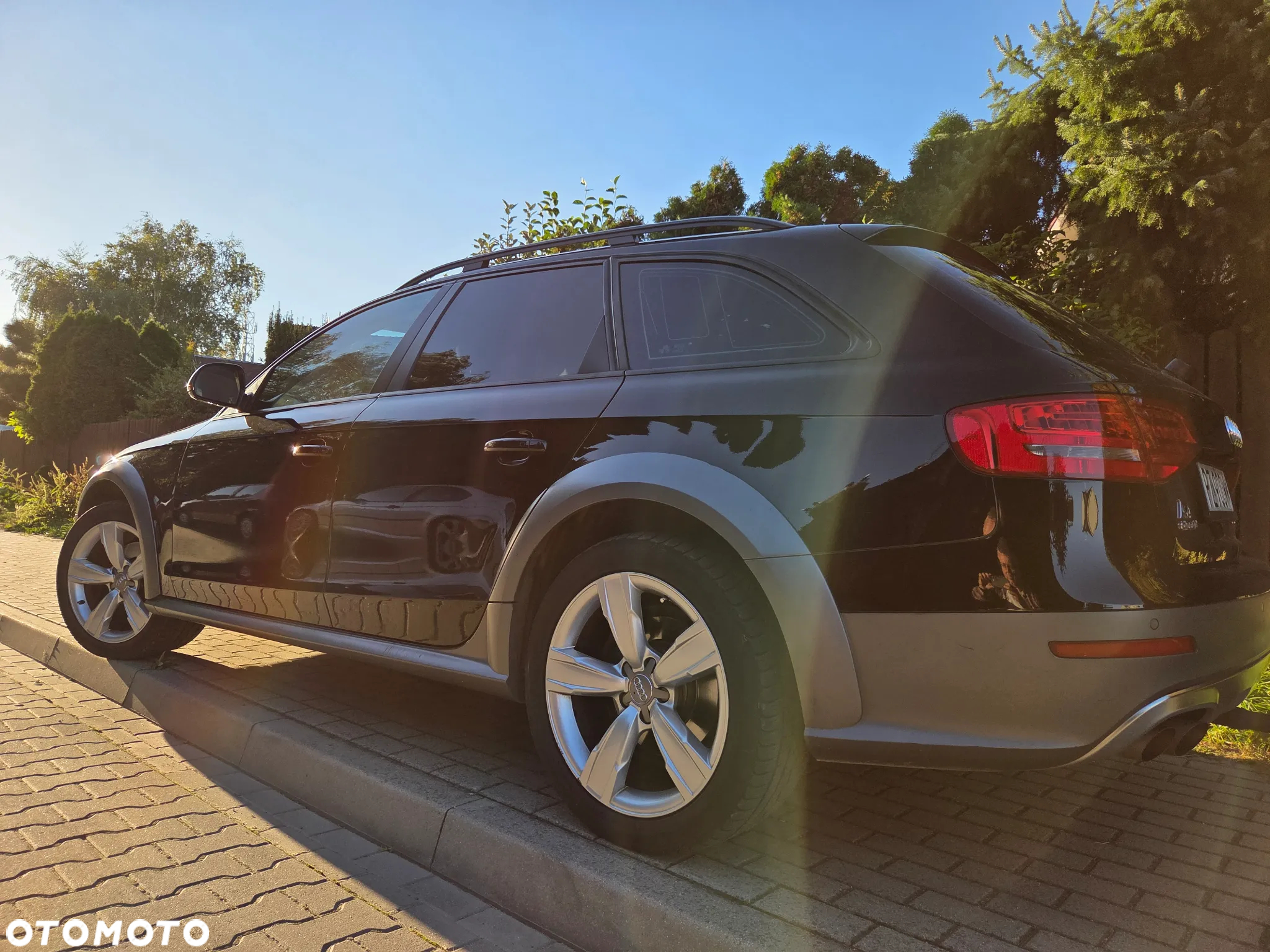 Audi A4 Allroad 2.0 TDI Quattro - 32