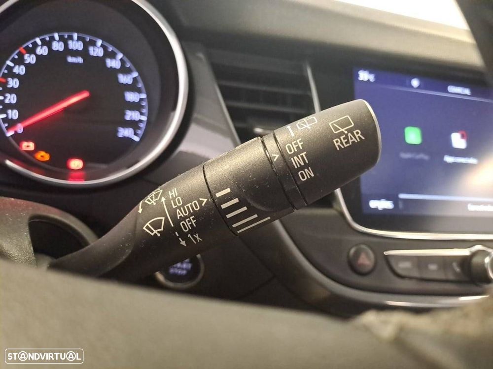 Opel Crossland X - 13