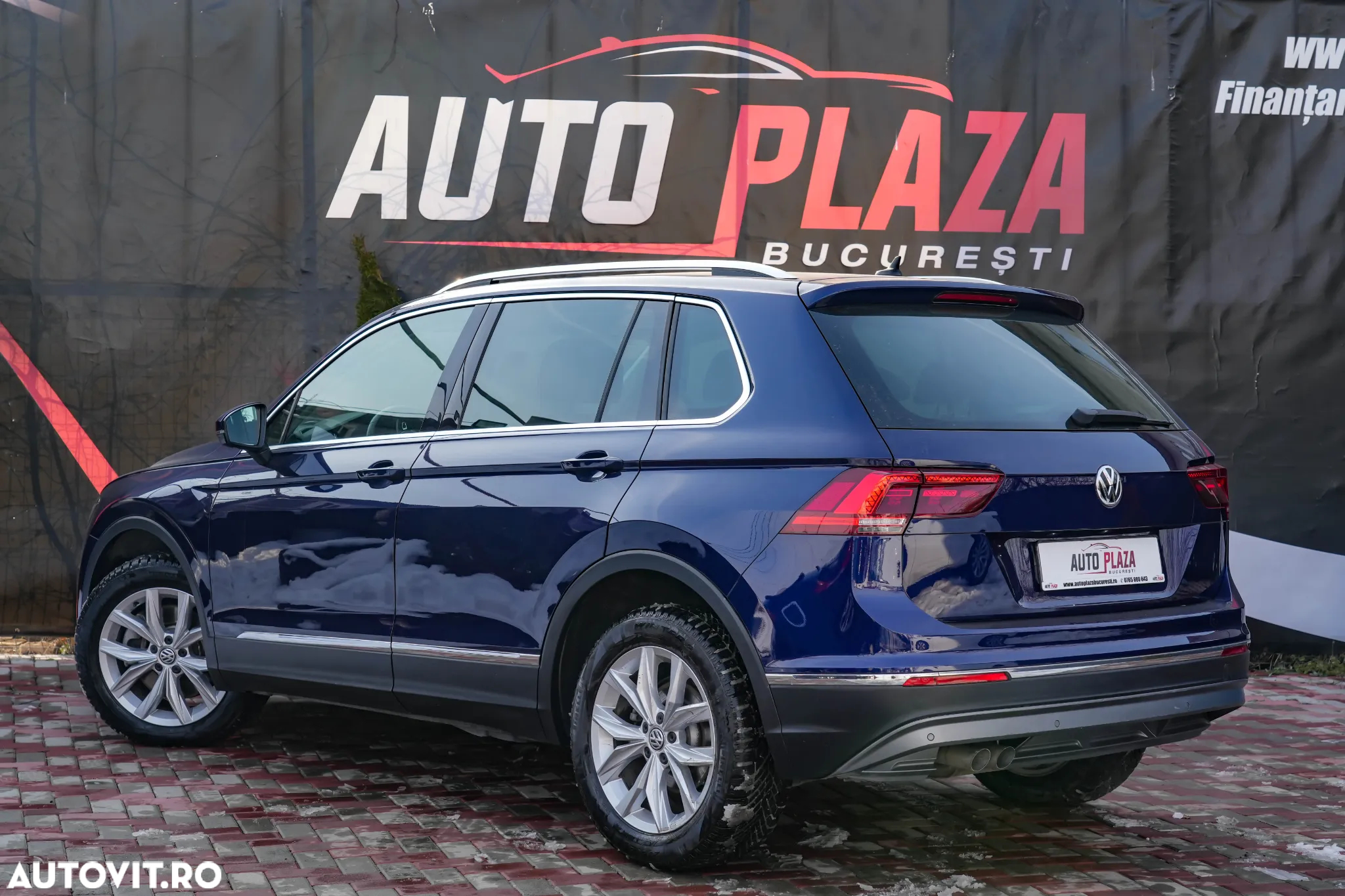 Volkswagen Tiguan 2.0 TDI 4Mot DSG Highline - 5