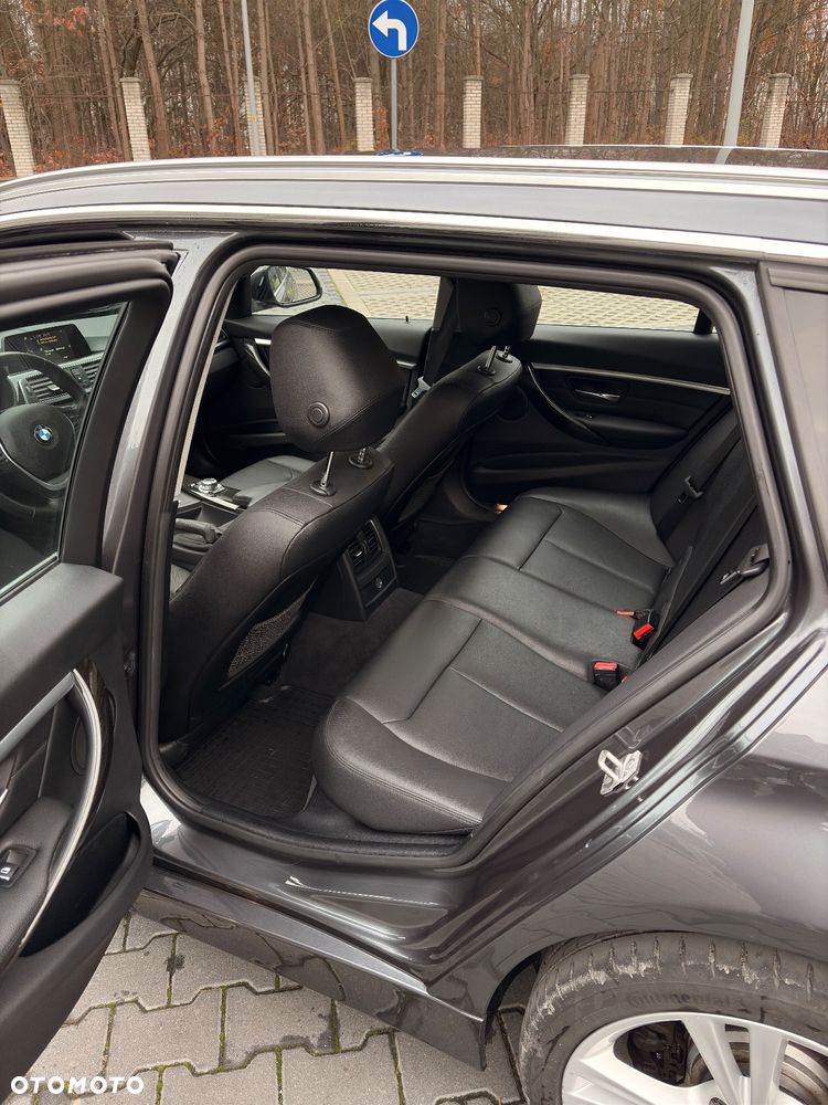 BMW Seria 3 320d Luxury Line - 10