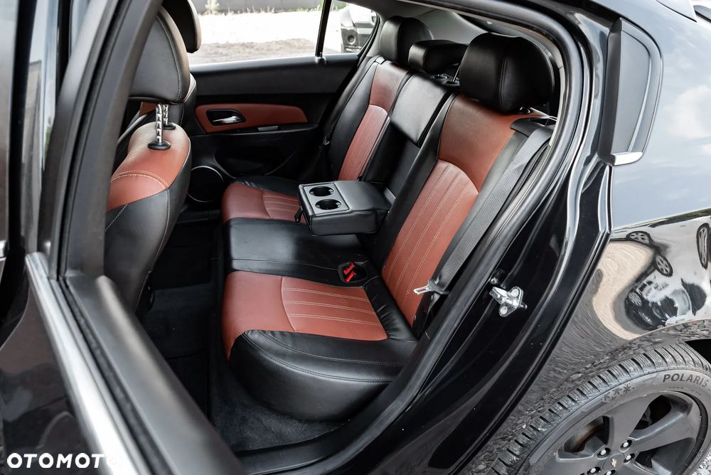 Chevrolet Cruze - 27