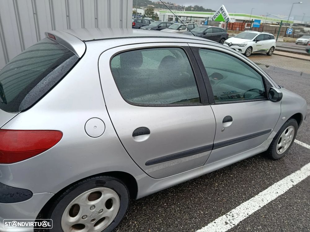 Peugeot 206 1.1 Color Line - 7