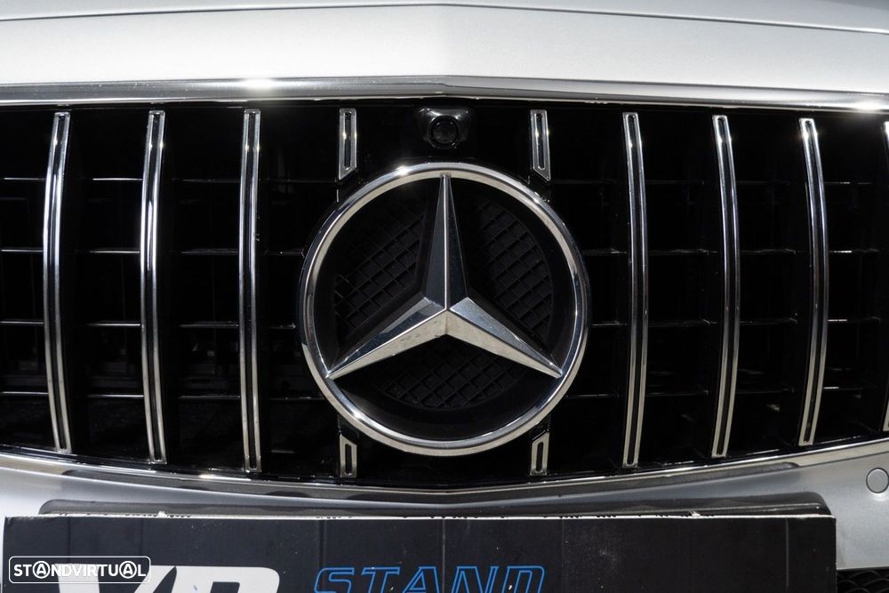 Mercedes-Benz E 220 d Avantgarde - 51