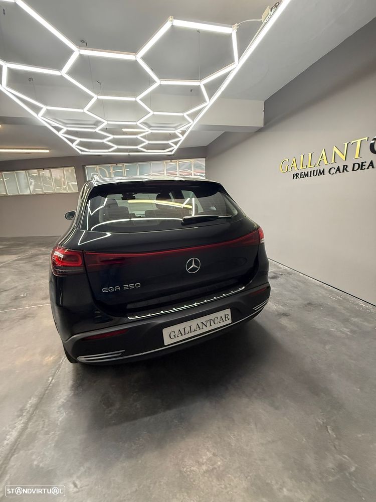 Mercedes-Benz EQA 250 - 18