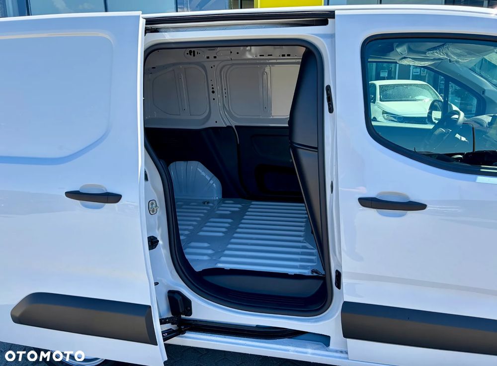 Fiat Doblo Van M - 4