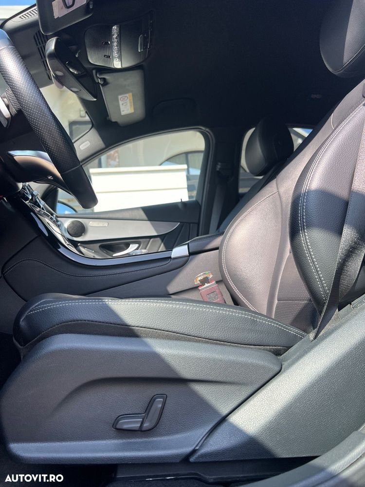 Mercedes-Benz GLC Coupe 250 4Matic 9G-TRONIC - 22