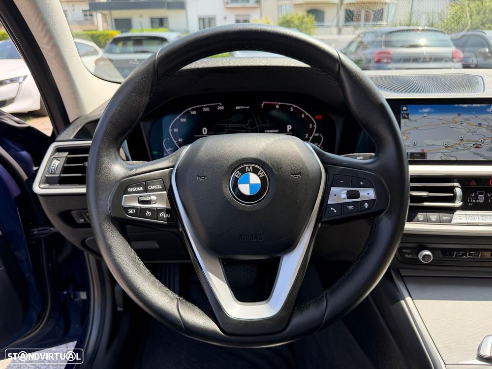 BMW 330 e Line Sport Auto - 22