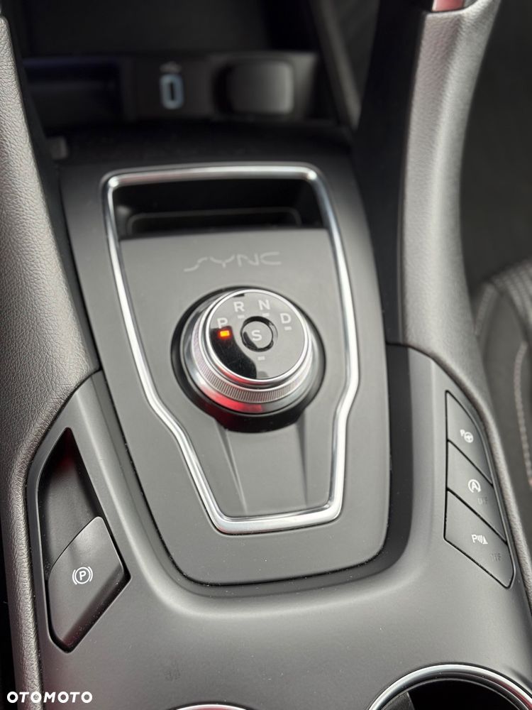 Ford Mondeo 2.0 EcoBlue Titanium - 35