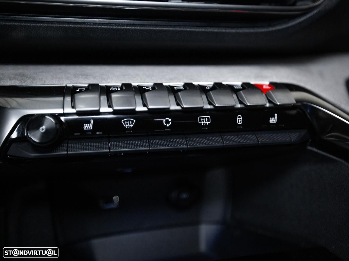 Peugeot 5008 1.2 PureTech GT EAT8 - 20