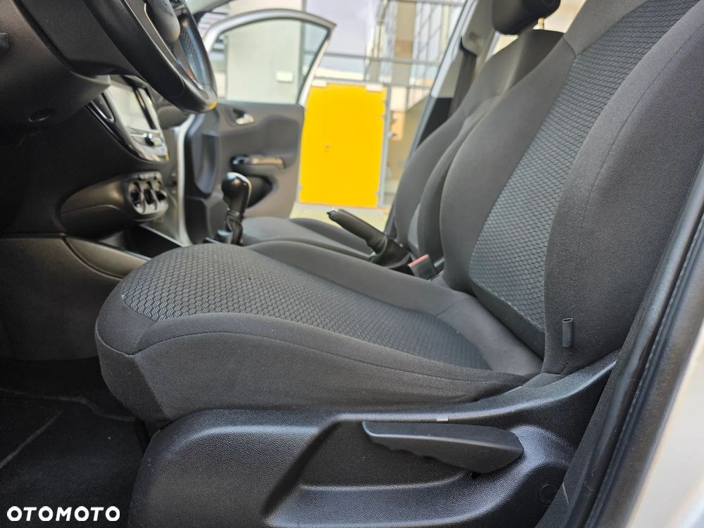 Opel Corsa 1.4 Cosmo - 24