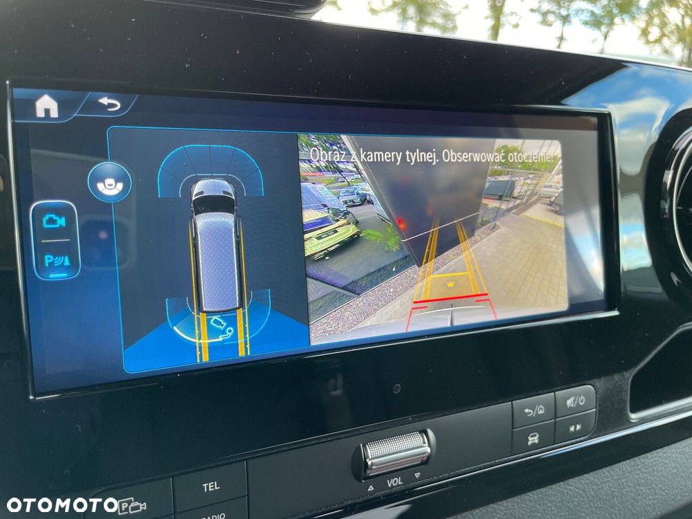 Mercedes-Benz Sprinter 319 CDI L2H2 Hak 3,5t Reflektory LED - 19