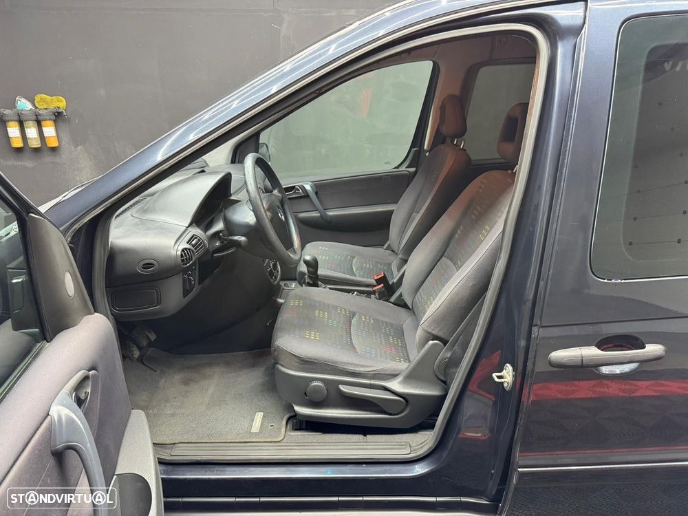 Mercedes-Benz Vaneo 1.7 CDi Family - 9