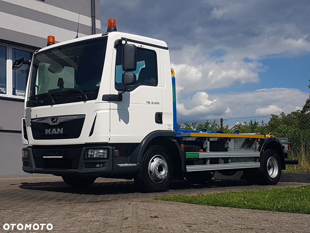MAN TGL 12.220 HAKOWIEC SKIBICKI HKS-7 4x2 KLIMA HAKOWIEC DO KONTENERÓW MANUAL 12T POD KONTENERY - 30