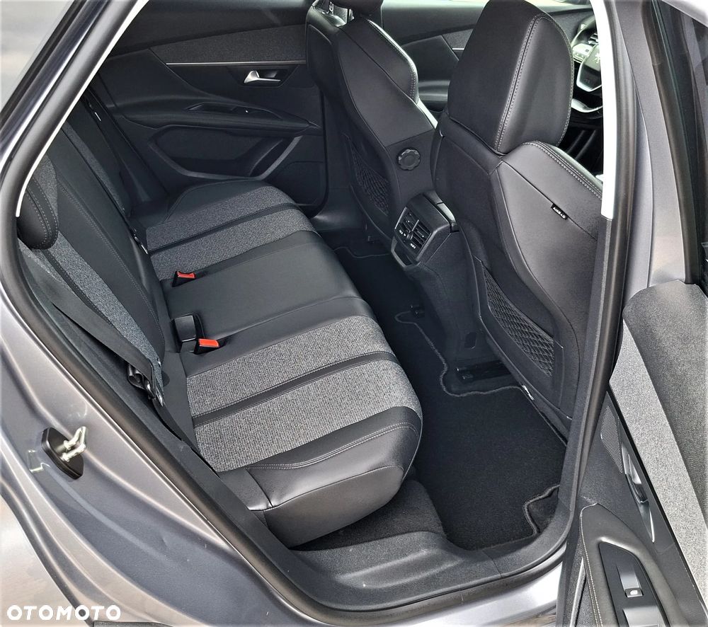 Peugeot 3008 BlueHDi 120 Stop & Start EAT6 Allure - 22