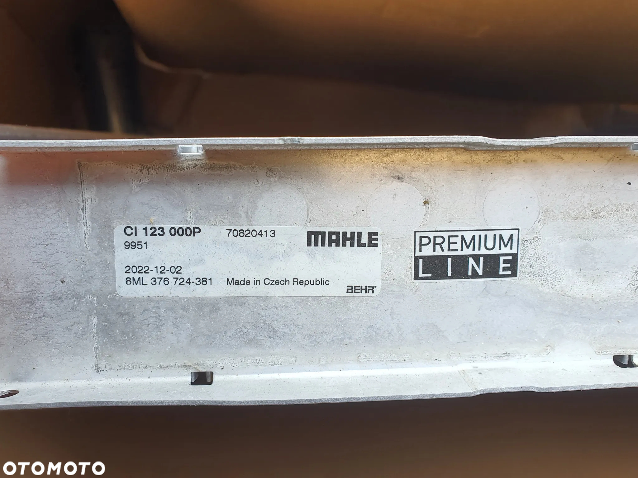 Chłodnica powietrza intercooler MAN TGS wąskie TGA Mahle 8ML376724381 - 2