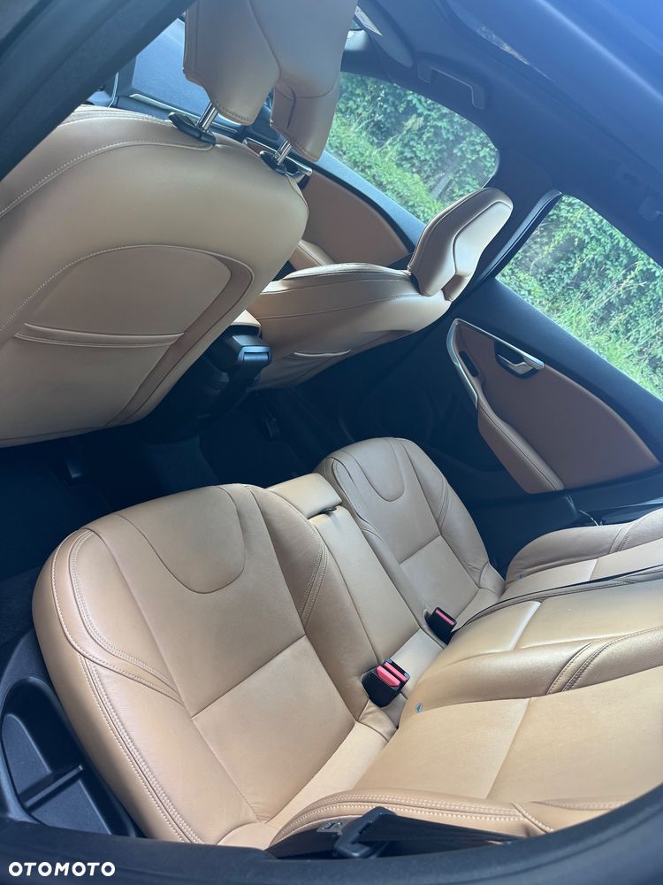 Volvo V40 - 10