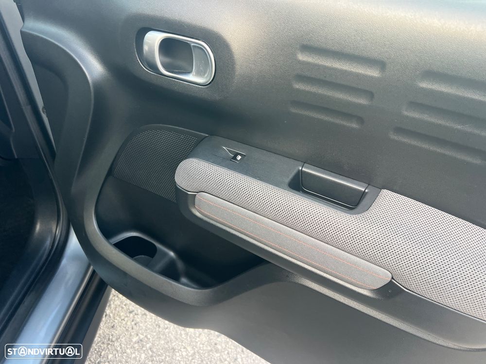 Citroën C3 Aircross 1.2 PureTech Live - 27