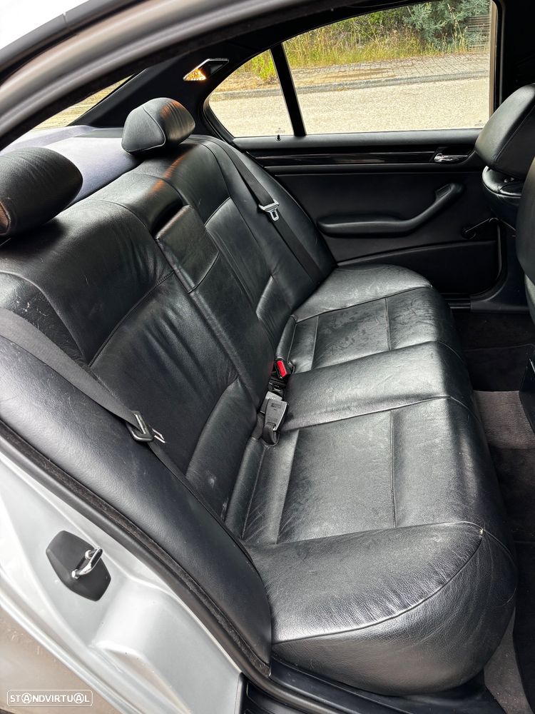 BMW 320 d Séc.XXI - 7