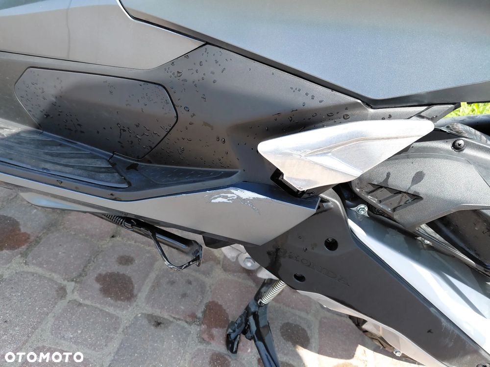 Honda PCX - 15