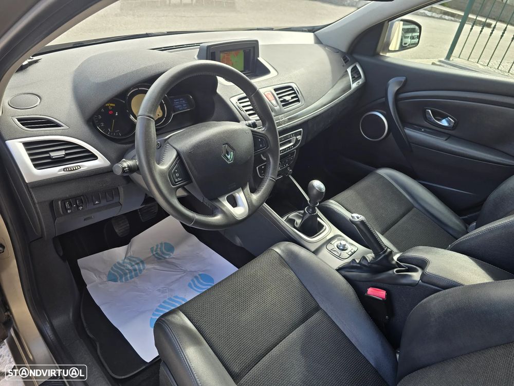 Renault Mégane Sport Tourer 1.5 dCi Dynamique S - 12