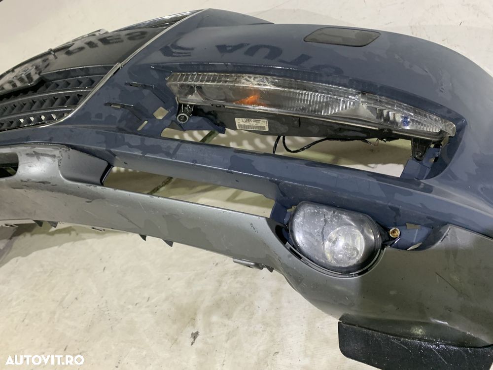 Bara fata Audi Q7, 2006, 2007, 2008, 2009, 2010, cod origine OE 4L0807437, cu gauri pentru spalatori faruri. Bara este noua, spoilerul atins si grila radiator defecta. - 14
