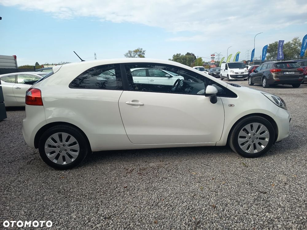 Kia Rio 1.2 Spirit - 9