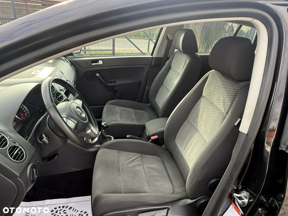 Volkswagen Golf Plus - 19