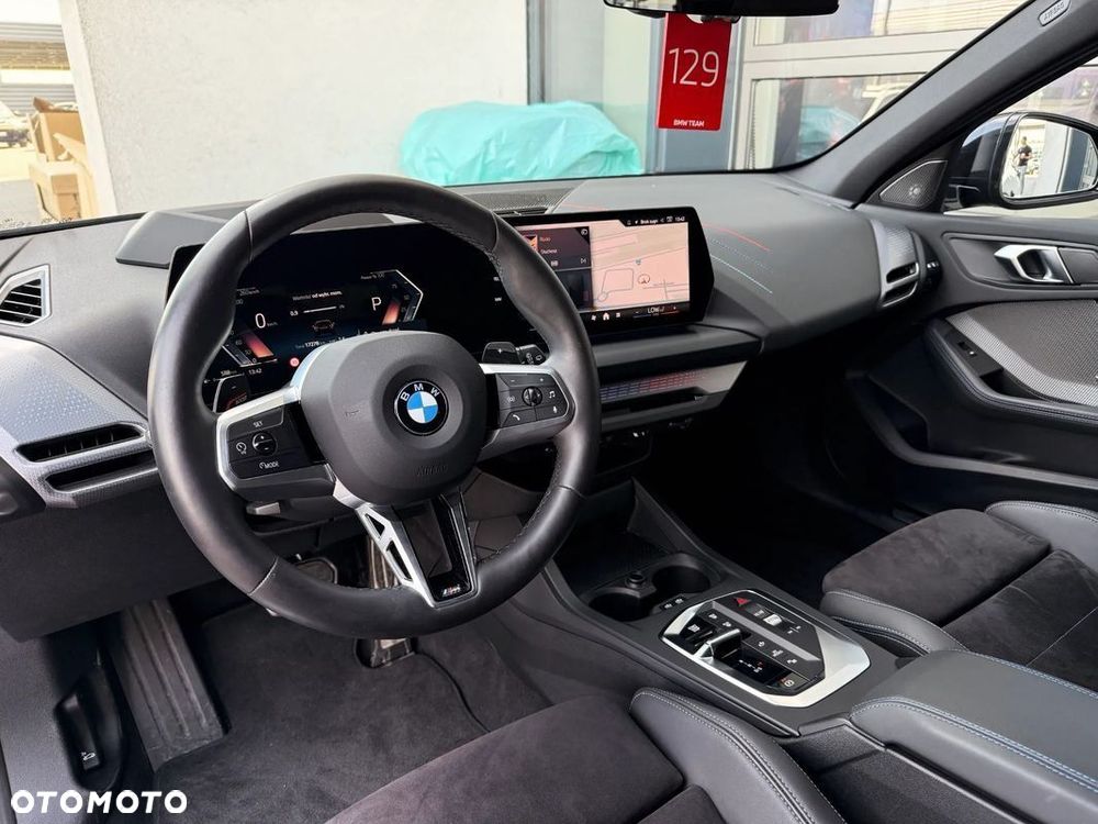 BMW Seria 1 120d mHEV - 21