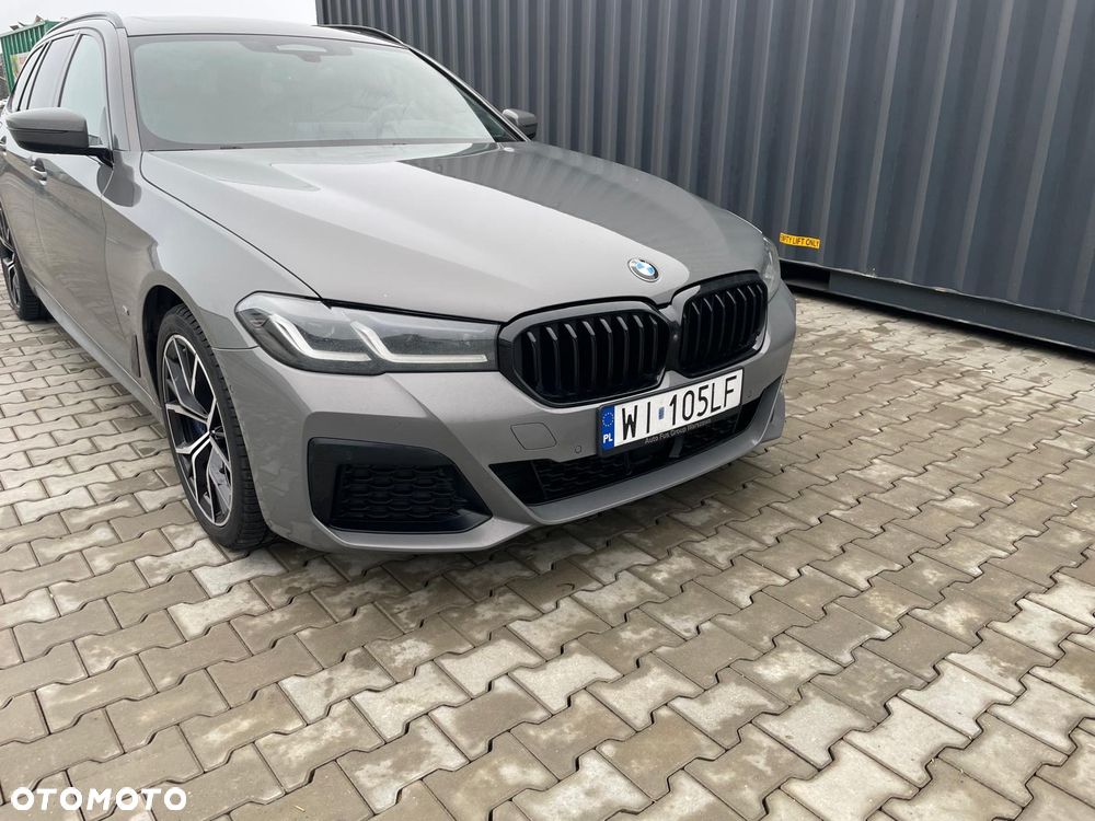 BMW Seria 5 540d xDrive - 6