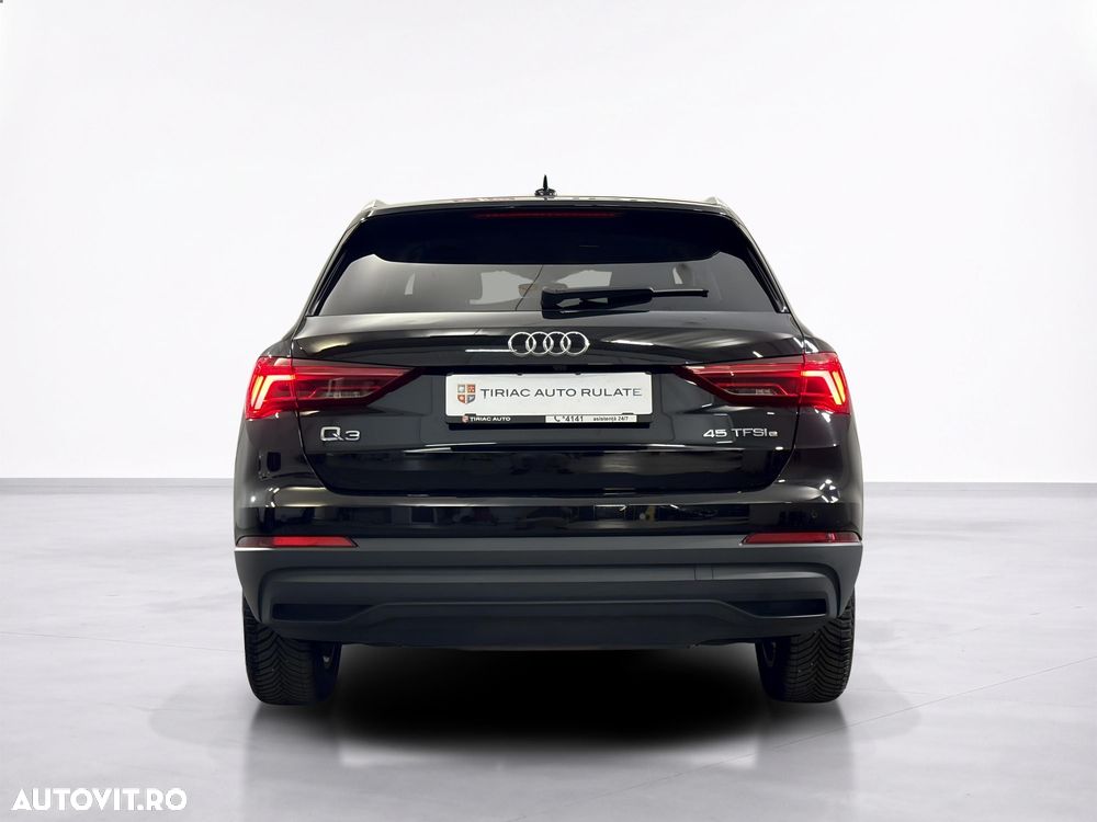 Audi Q3 45 TFSIe S tronic - 5