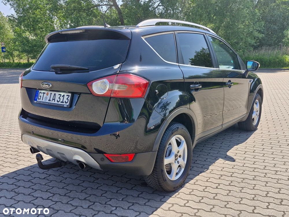 Ford Kuga 2.0 TDCi Titanium - 8