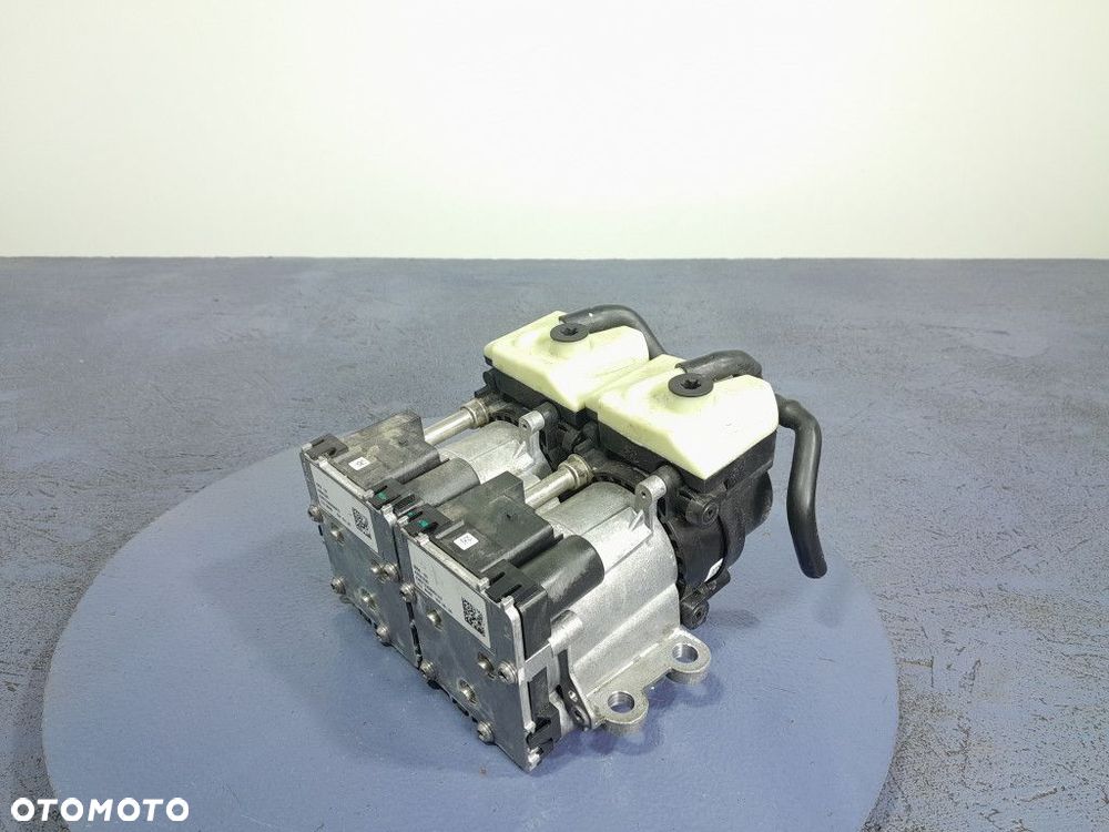 VOLVO XC40 I LIFT 2.0 B3 HYB 163 KM STEROWNIK ZAWÓR SKRZYNI BIEGÓW AUTOMAT - 1