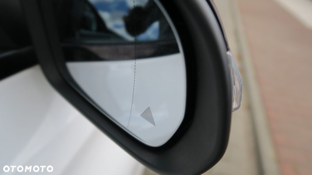 Mercedes-Benz Klasa C 200 7G-TRONIC Avantgarde - 11