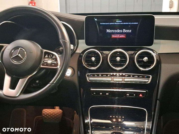 Mercedes-Benz GLC 300 e 4Matic 9G-TRONIC Exclusive - 9